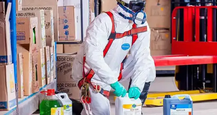eSafetyFirst - Le SIMDUT en milieu de travail : Comprendre les composantes clés