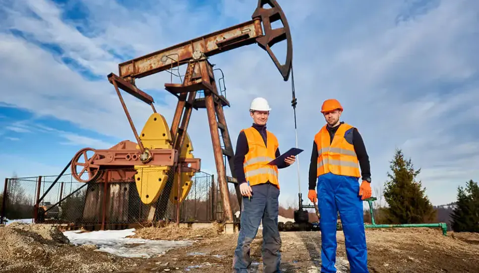 eSafetyFirst - Oil Extraction and Recovery Safety